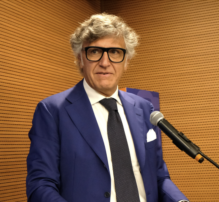 Rinnovo CCNL cartai e cartotecnici 2026–2028: aumento salariale e focus su giovani e sicurezza